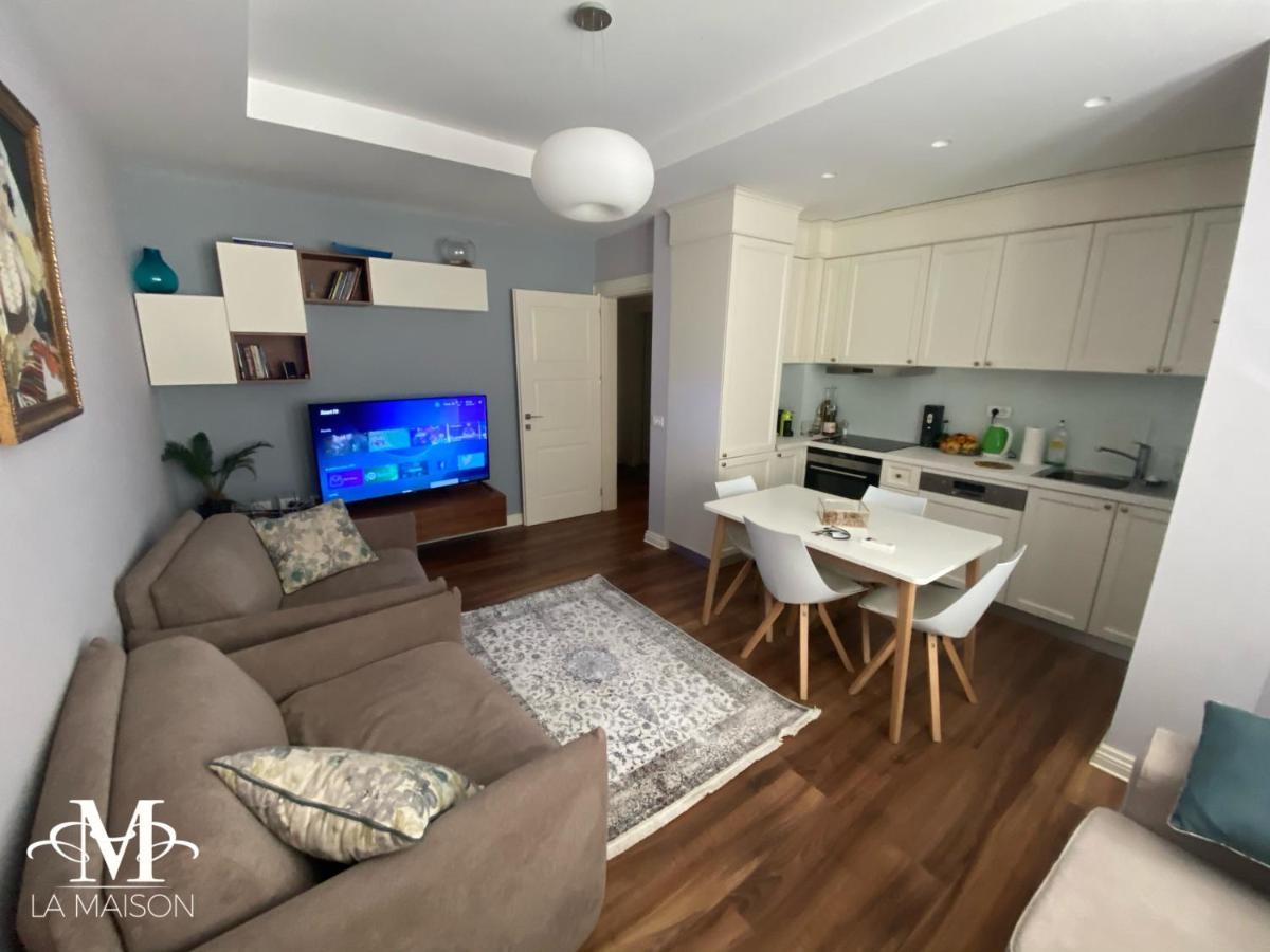 La Maison - Sea Appartment & Petit Chalet En Bois For 4 Seasons Golem  Zewnętrze zdjęcie